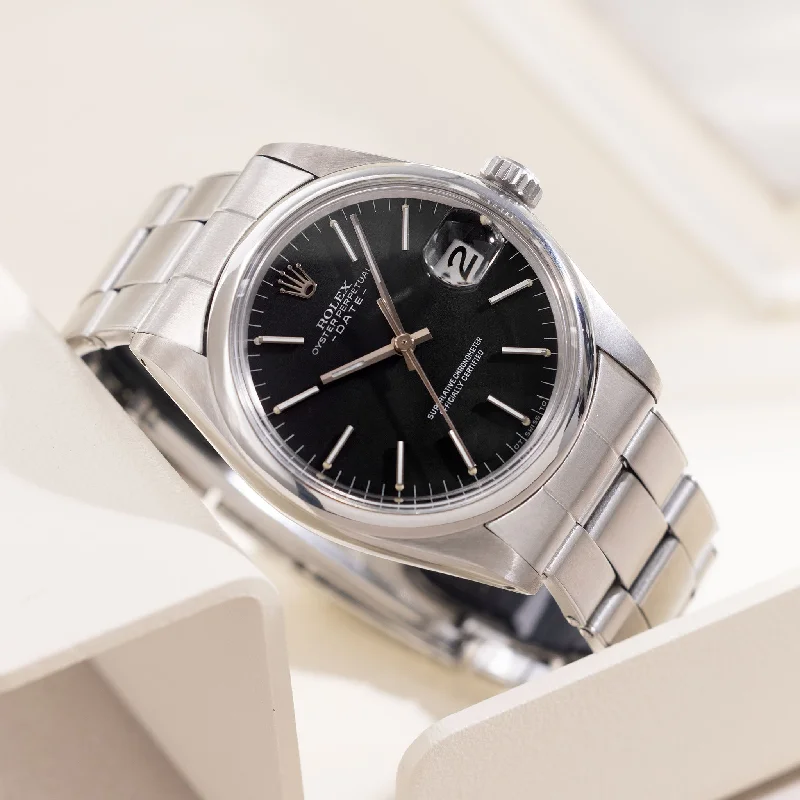 Minimalist Analog Watches for Everyday WearRolex Oyster Perpetual Date Black Sigma Dial Ref 1500