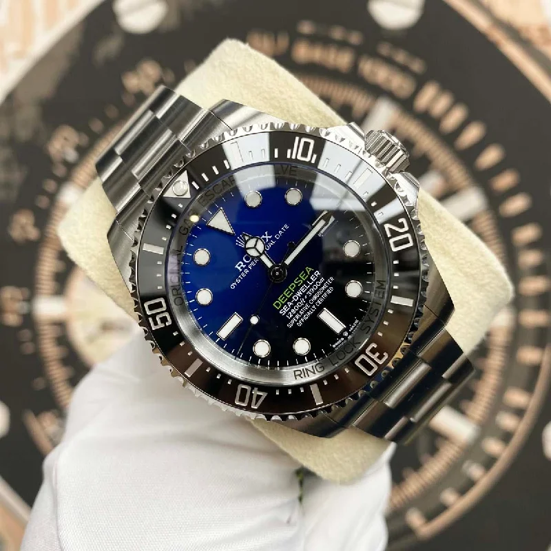 Mechanical Watches with Hand-Winding MechanismRolex Sea-Dweller Deepsea 44mm 136660 James Cameron Blue / Black Dial