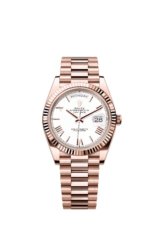 Retro-Inspired Quartz Watches for Retro LoversRolex Day-Date 40 mm 228235 President Fluted White Dial