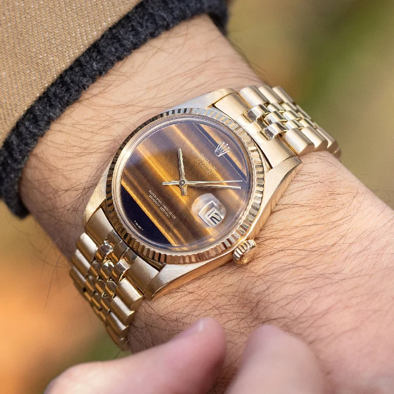 Watches with Multiple Time Zone DisplaysRolex  Datejust 1601 /8 Tiger Eye in 18k yellow gold