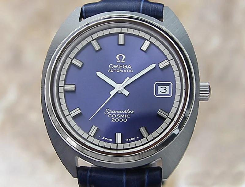 Stainless Steel Bracelet Watches for DurabilityOmega Seamaster Cosmic 38mm Men's Watch