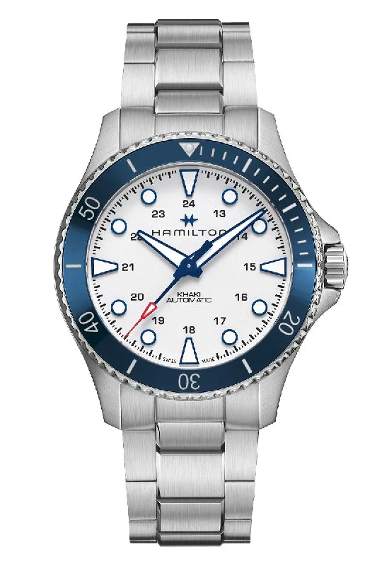 Watches with Embossed Dials for a Textured LookHamilton Khaki Navy Scuba Auto H82505150