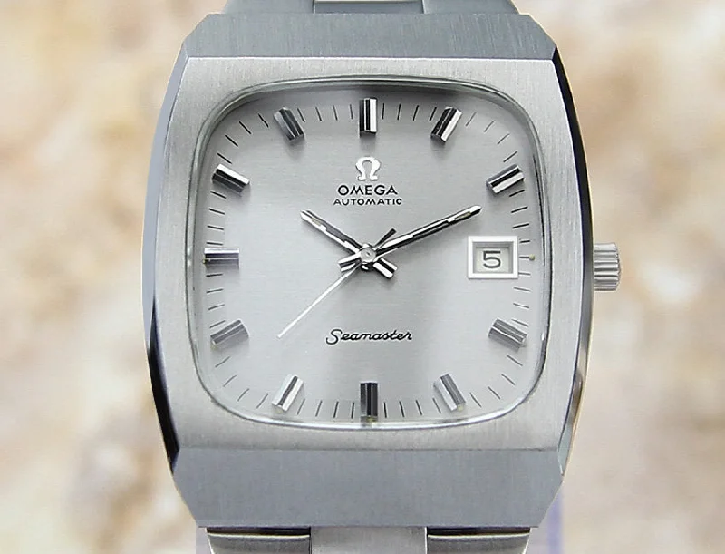 Casual Watches for Weekend OutingsOmega Seamaster 166.171 Men's Watch